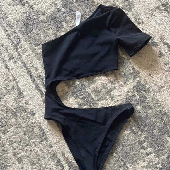 NWOT ALO YOGA Body wave one piece - size XS - Picture 7 of 7